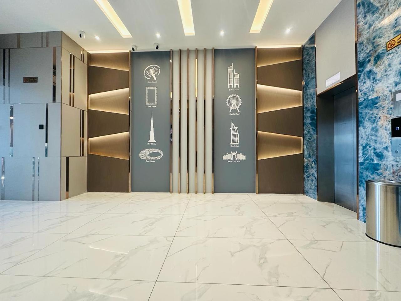 Sky Park Hotel Dubai Exteriör bild